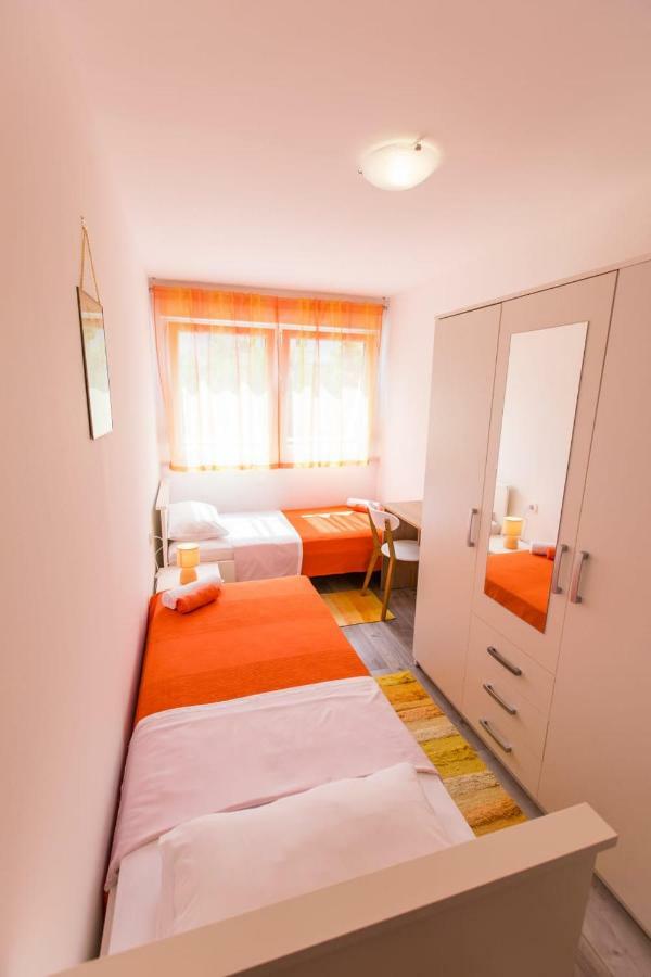 Apartment Amelia Pula Buitenkant foto