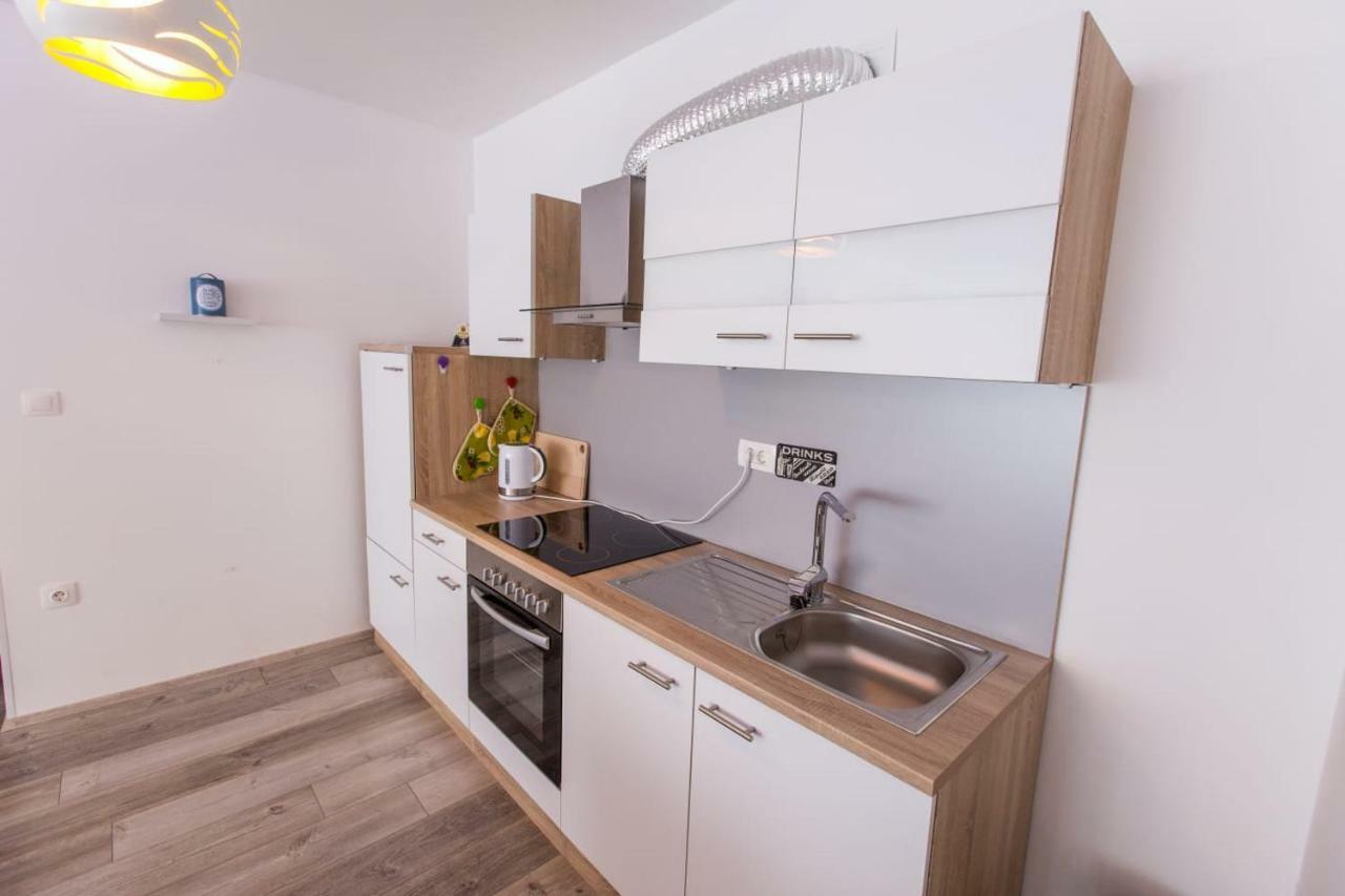 Apartment Amelia Pula Buitenkant foto
